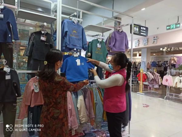 【新時(shí)代商廈寶龍店】企業(yè)文化踐行者（5）百問不煩，百挑不厭