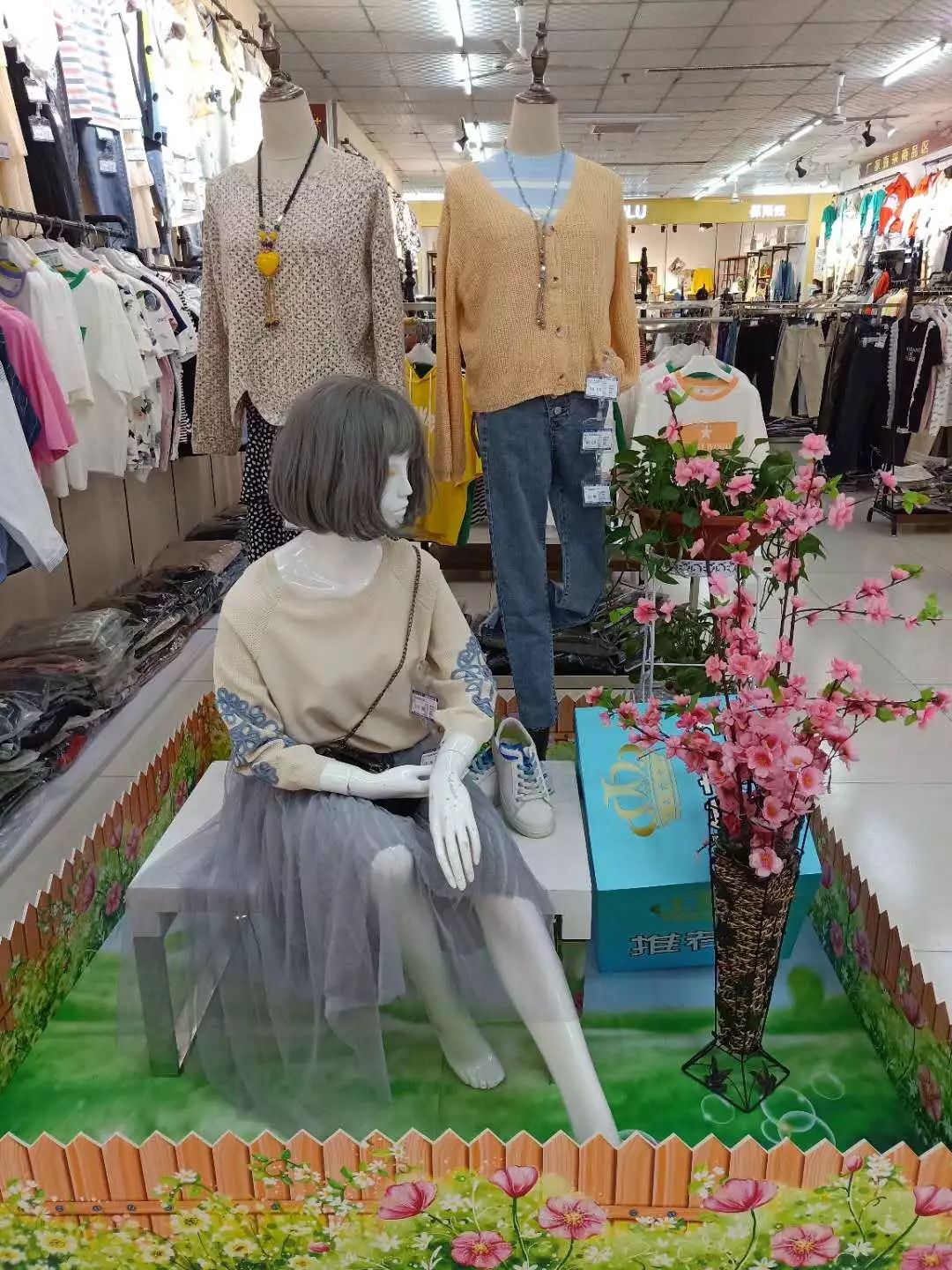 新時代商廈｜春季出游 當然要打扮的美美噠！