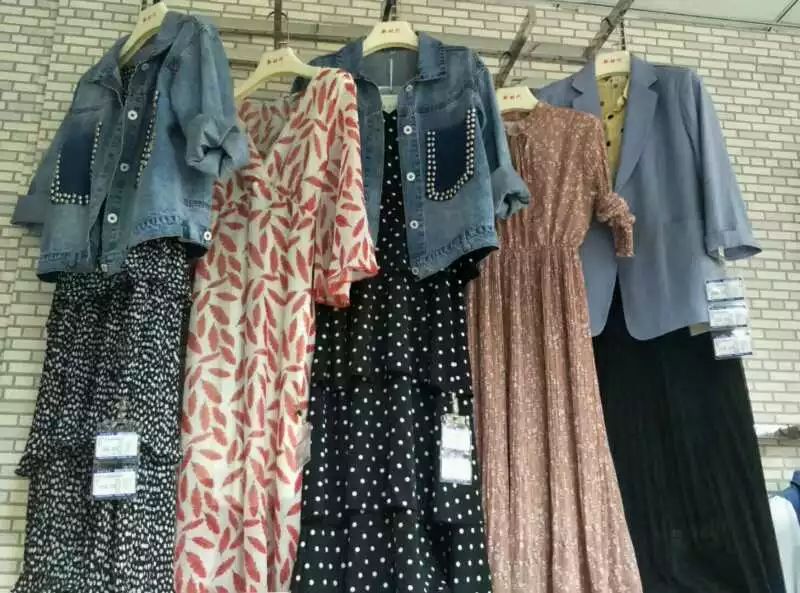 新時代商廈｜春季出游 當然要打扮的美美噠！