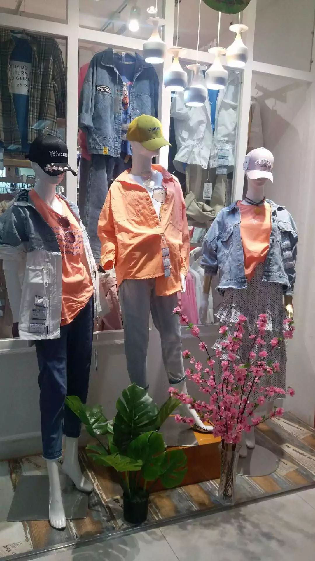 新時代商廈｜春季出游 當然要打扮的美美噠！